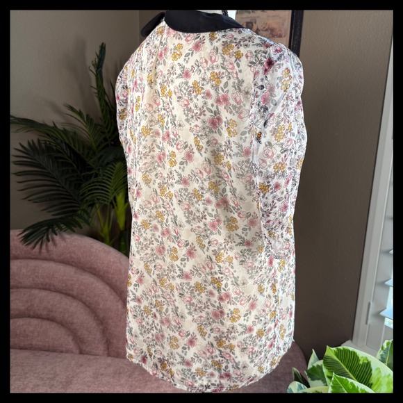 Floral Blouse Black Collar Sheer Pink Yellow Flowers Cute Top Size Small - Picture 6 of 12